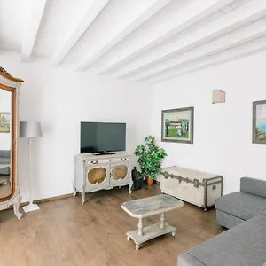 Addimora Boutique 2*, Palermo Italia