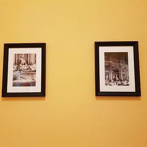 My Trevi 88 , Roma Italia
